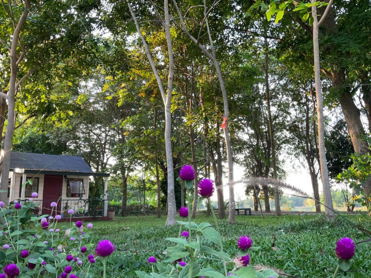 Baan Tonjaeng Resort Chai Nat エクステリア 写真