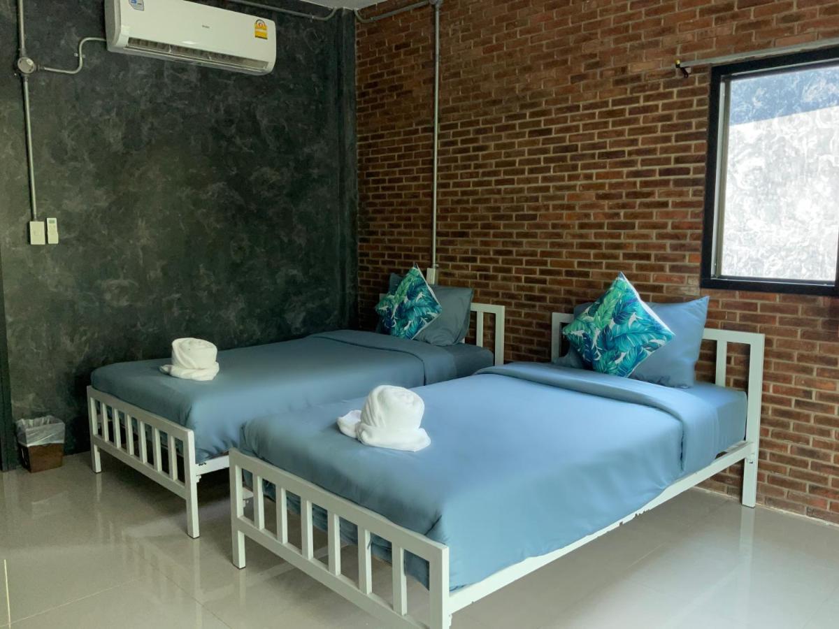 Baan Tonjaeng Resort Chai Nat エクステリア 写真